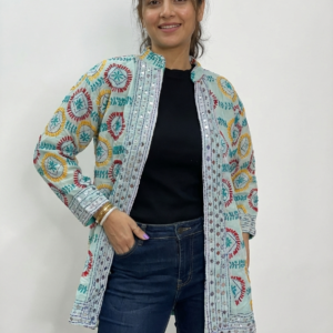 Casaco Bordado Azul Claro – Espelhos e Mandalas